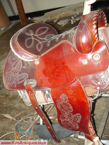 Western Saddle - 1