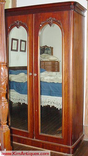 Wardrobe with Mirrors