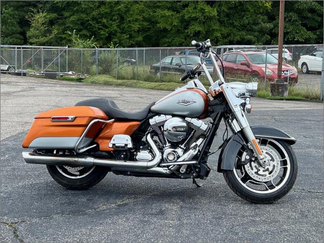 2014 Harley-Davidson Road King FLHR