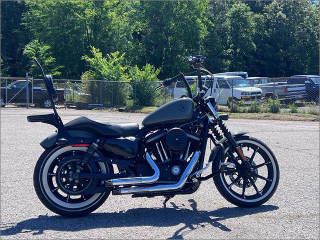 2021 Harley-Davidson Sportster Iron XL883N